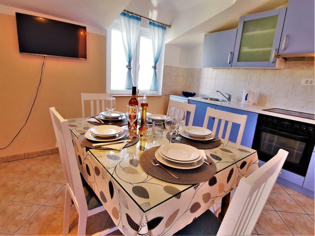 Click In Apartment Stobrec Next To 스플리트 외부 사진